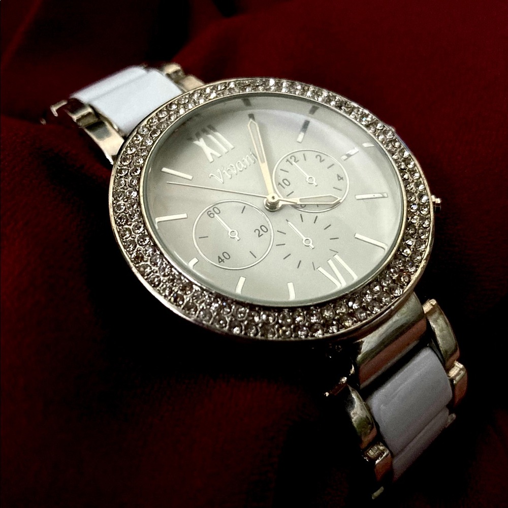 ACCUTIME VIVANI | Wristwatch w/ Simulated Crystals Roman Numeral/Dash Indicators